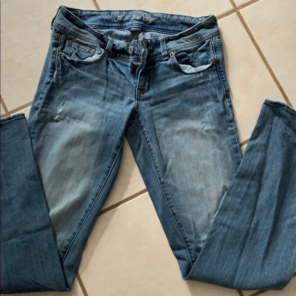 AE lite blue jeans